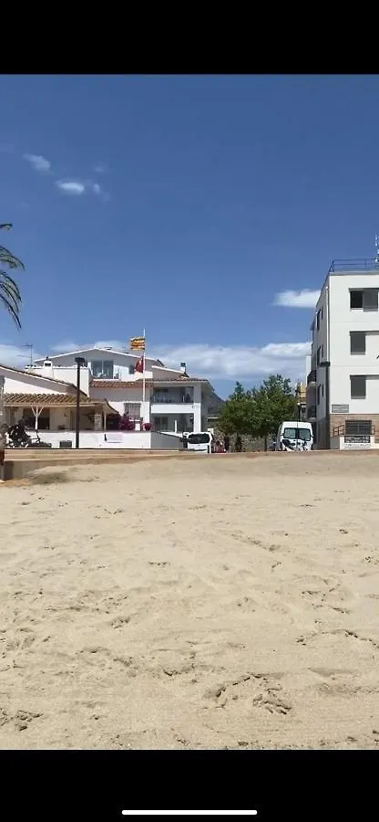 Appartement 6-8 Personnes A Roses Rdc Residence Sorra Blau Apartment